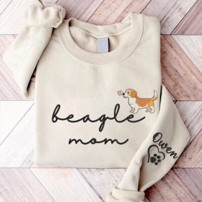 Beagle Mom Vintage Embroidered Sweatshirt